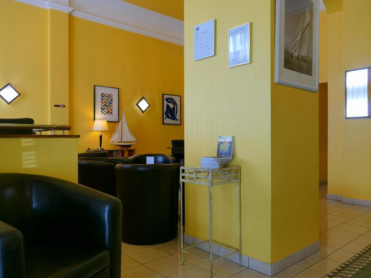 Hotel Berlioz Euroairport Basel - Mulhouse - Freiburg Сен-Луи Экстерьер фото