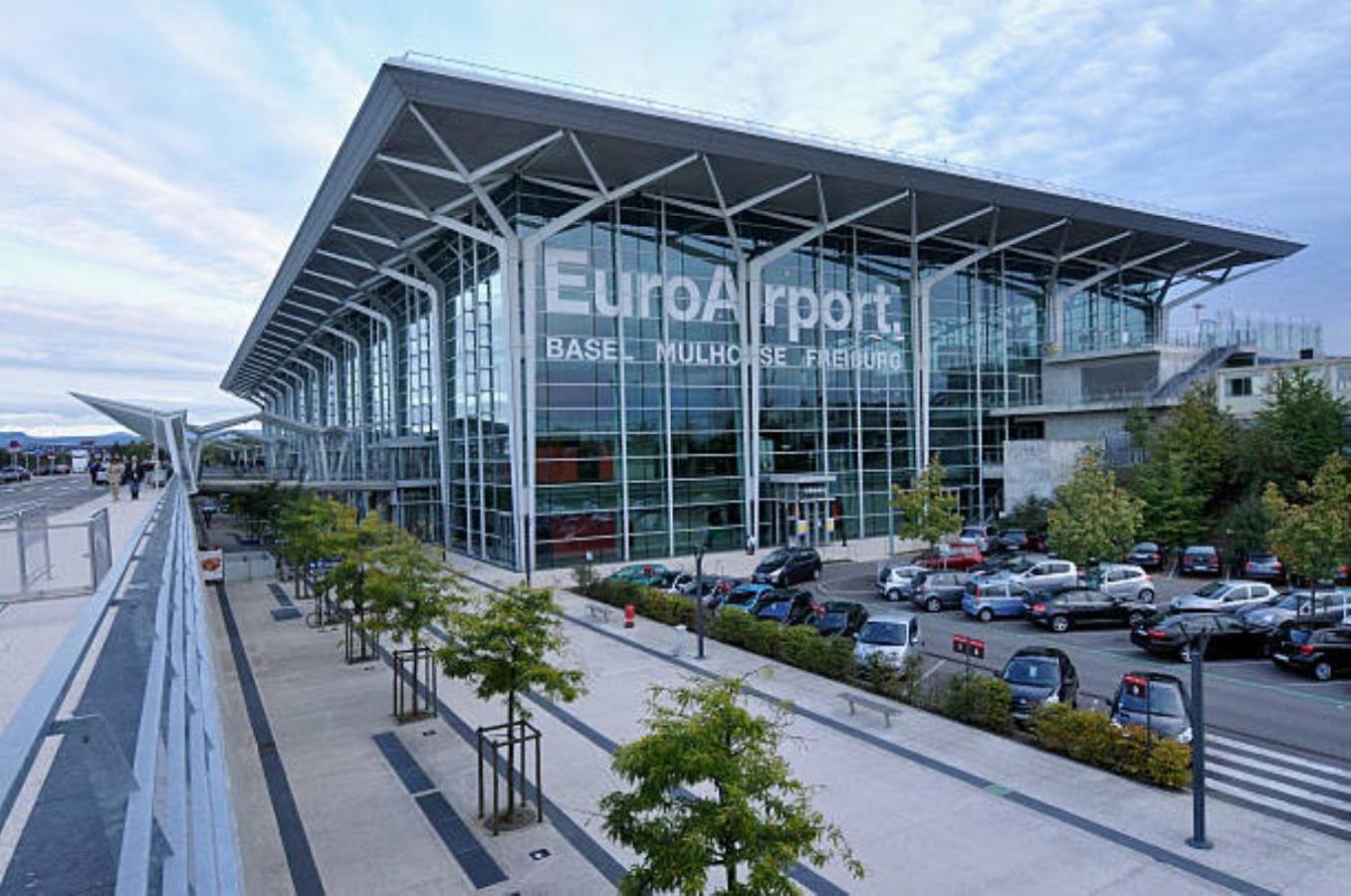 Hotel Berlioz Euroairport Basel - Mulhouse - Freiburg Сен-Луи Экстерьер фото